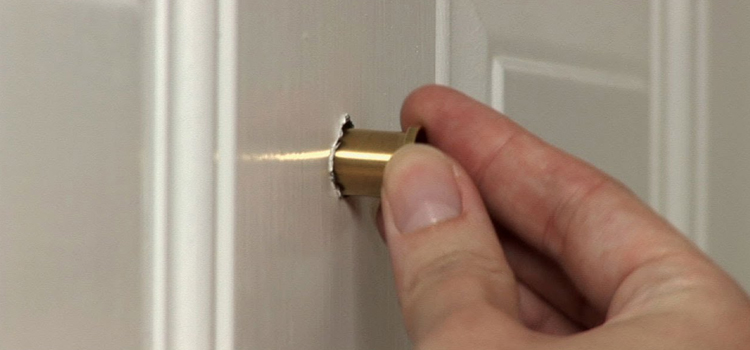 peephole door repair in Soledad